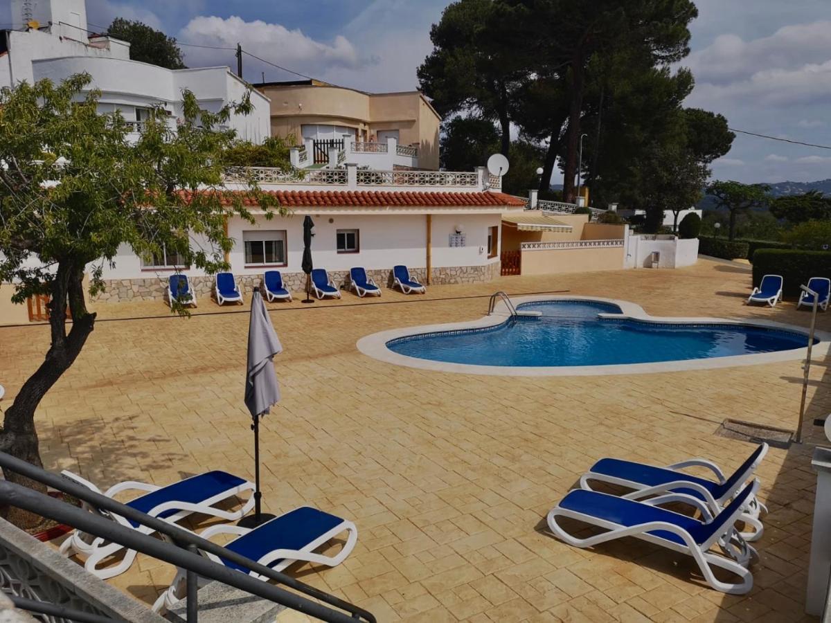 Apartamentos Famara Lloret de Mar Eksteriør bilde