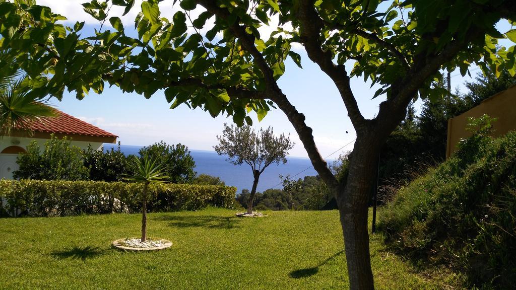 Apartamentos Famara Lloret de Mar Eksteriør bilde